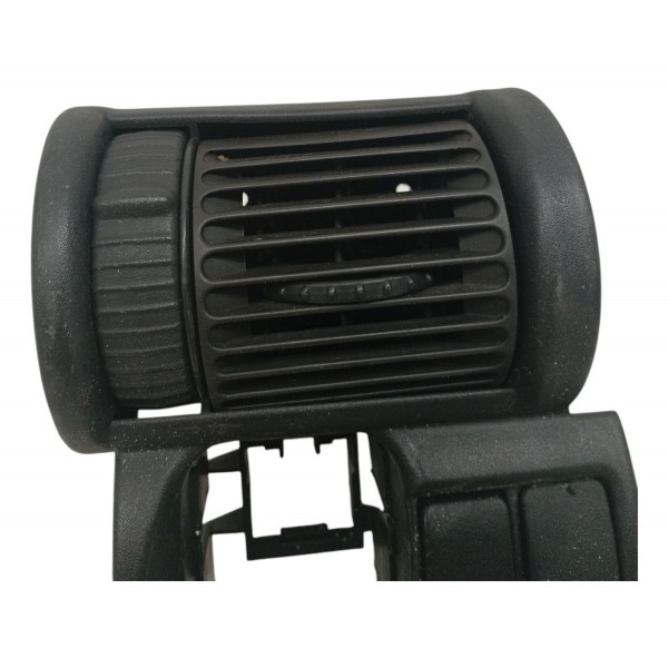 Moldura Difusor Ar Esquerdo Chevrolet Corsa 1994 1995 1996