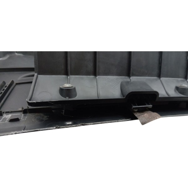 Churrasqueira Parabrisa Hyundai Creta 2018 2019 2020 Detalhe Churrasqueira Parabrisa Hyundai Creta 2018 2019 2020 Detalhe