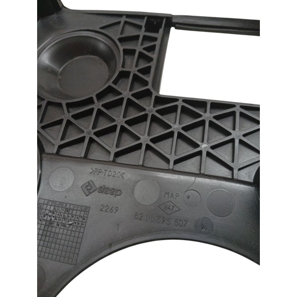 Tampa Proteção Correia Dentada Renault Logan 1.0 16v 2009 Tampa Proteção Correia Dentada Renault Logan 1.0 16v 2009