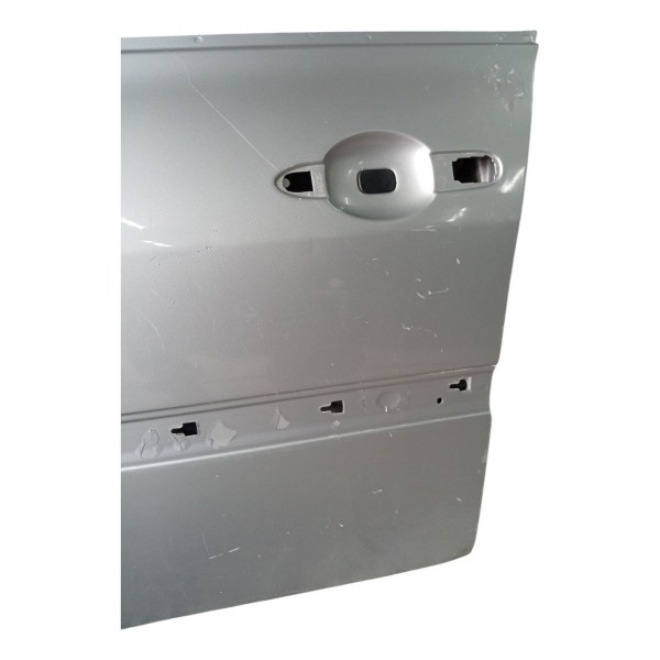 Porta Dianteira Esquerda Renault Megane Detalhes