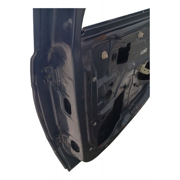 Porta Traseira Direita Renault Scenic Detalhes