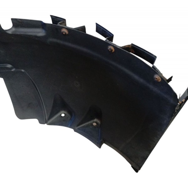 Parabarro Dianteiro Direito Chevrolet Cobalt 2013 Detalhe Parabarro Dianteiro Direito Chevrolet Cobalt 2013 Detalhe