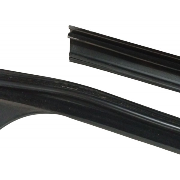 Kit Pestana Canaleta Dianteira Direita Citroen C3 2018 Kit Pestana Canaleta Dianteira Direita Citroen C3 2018