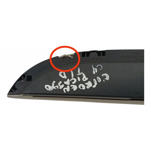 Cortina Traseira Direita Citroen C4 Picasso 2009 Detalhe Cortina Traseira Direita Citroen C4 Picasso 2009 Detalhe