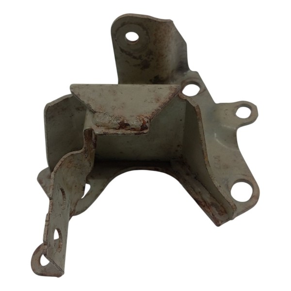 Suporte Eixo Traseiro Direito Renault Megane 1.6 2010 Suporte Eixo Traseiro Direito Renault Megane 1.6 2010