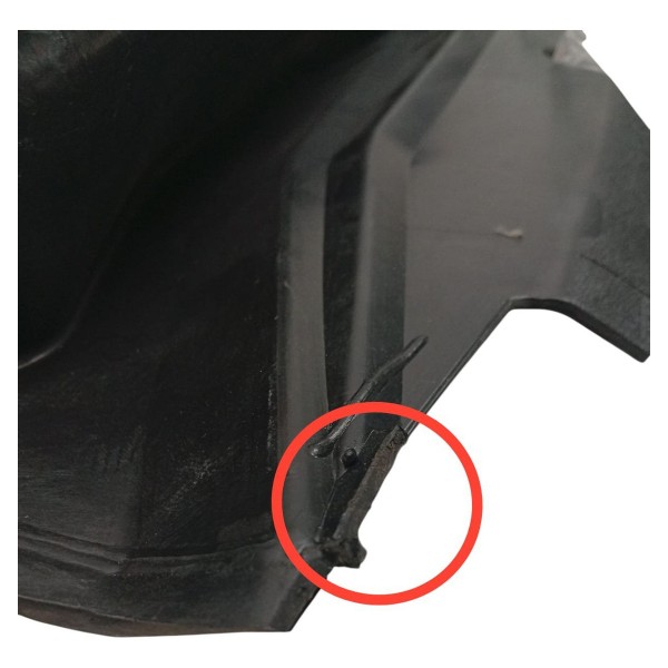 Churrasqueira Parabrisa Citroen C4 Picasso 2009 Detalhe Churrasqueira Parabrisa Citroen C4 Picasso 2009 Detalhe