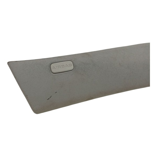 Moldura Dianteira Esquerda Peugeot 3008 2011 Detalhe