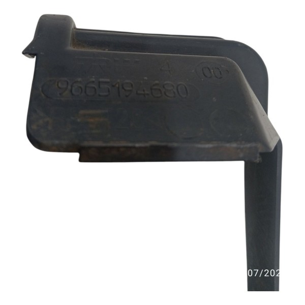 Capa Moldura Bomba Direção Citroen C4 Picasso 2009 Capa Moldura Bomba Direção Citroen C4 Picasso 2009