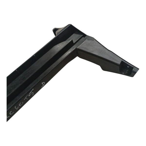 Guarnição Direita Porta Malas Volvo Xc60 T5 2012 Guarnição Direita Porta Malas Volvo Xc60 T5 2012