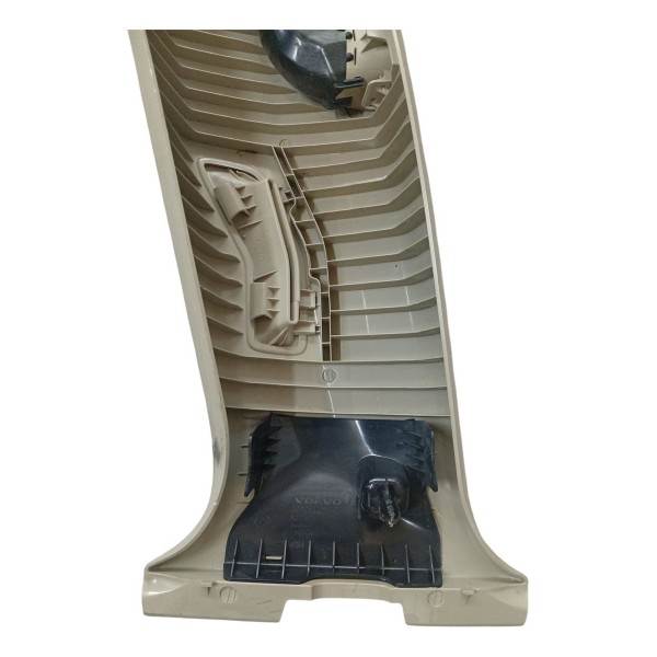 Moldura Duto Coluna Central Direita Volvo Xc60 T5 2012 Moldura Duto Coluna Central Direita Volvo Xc60 T5 2012