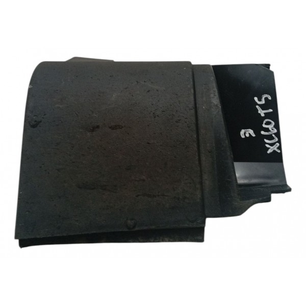 Moldura Parabarro Esquerdo Volvo Xc60 T5 2012 Detalhe Moldura Parabarro Esquerdo Volvo Xc60 T5 2012 Detalhe