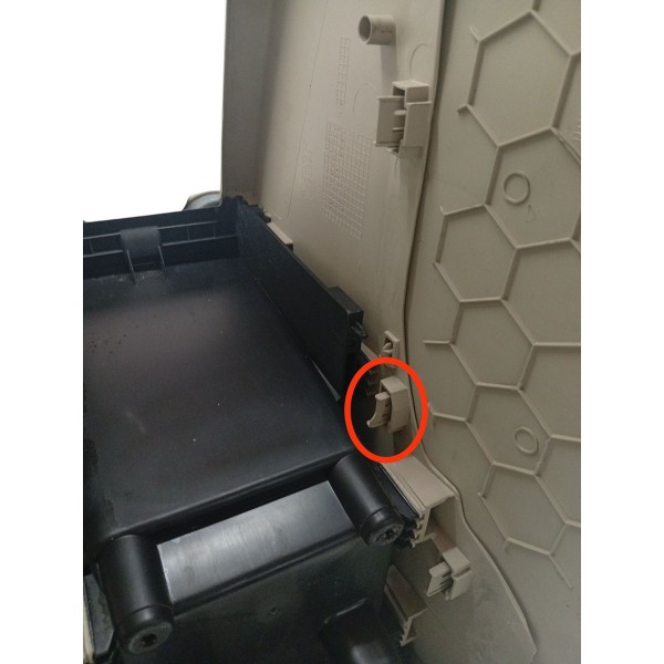 Moldura Console Central Volvo Xc60 T5 2012 Detalhe Moldura Console Central Volvo Xc60 T5 2012 Detalhe