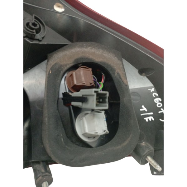 Lanterna Traseira Esquerda Volvo Xc60 T5 2012 Detalhe