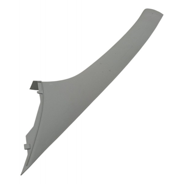 Moldura  Parabrisa Esquerdo Ford Fiesta 2007 Detalhe Moldura  Parabrisa Esquerdo Ford Fiesta 2007 Detalhe