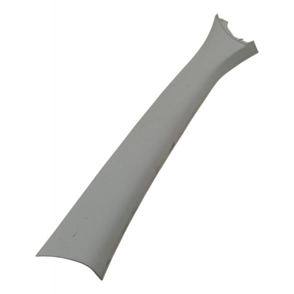 Moldura  Parabrisa Esquerdo Ford Fiesta 2007 Detalhe Moldura  Parabrisa Esquerdo Ford Fiesta 2007 Detalhe