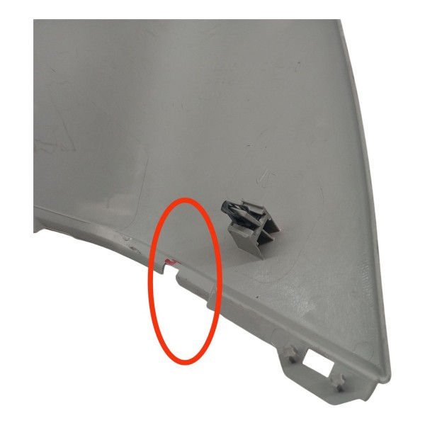 Moldura Coluna Traseira Esquerda Ford Fiesta 2007 Detalhe