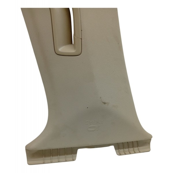 Moldura Difusor Coluna Superior Esquerda Volvo Xc60 2.0 2012