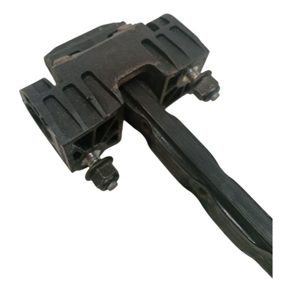 Limitador Porta Dianteira Esquerda Volvo Xc60 T5 2012