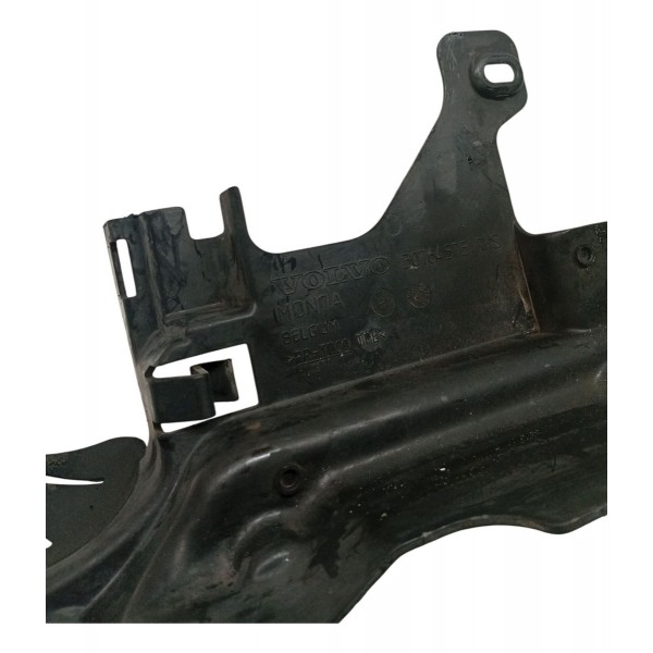 Defletor Radiador Direito Volvo Xc60 T5 2.0 2012 Detalhe