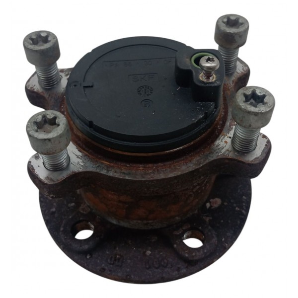 Cubo Roda Traseira Esquerda Volvo 2.0 T5 2012 Cubo Roda Traseira Esquerda Volvo 2.0 T5 2012