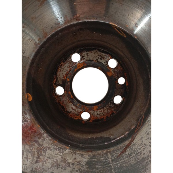 Disco Freio Traseiro Esquerdo Volvo Xc60 2.0 T5 2012 Disco Freio Traseiro Esquerdo Volvo Xc60 2.0 T5 2012