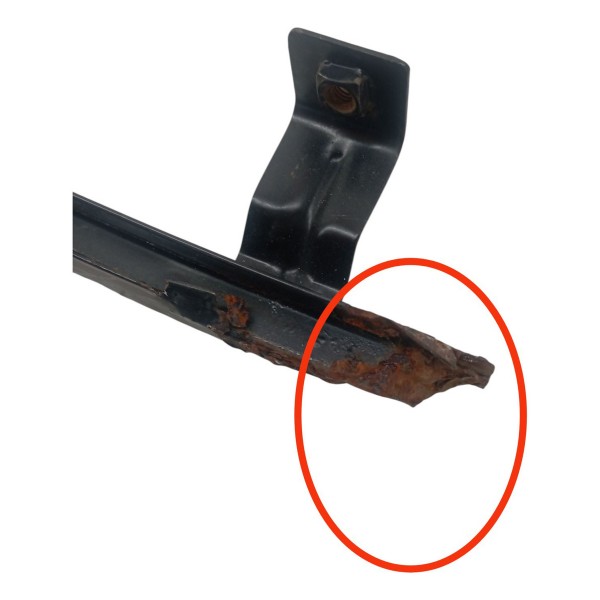 Guia Canaleta Traseira Direita Volkswagen Gol 2001 Detalhe Guia Canaleta Traseira Direita Volkswagen Gol 2001 Detalhe