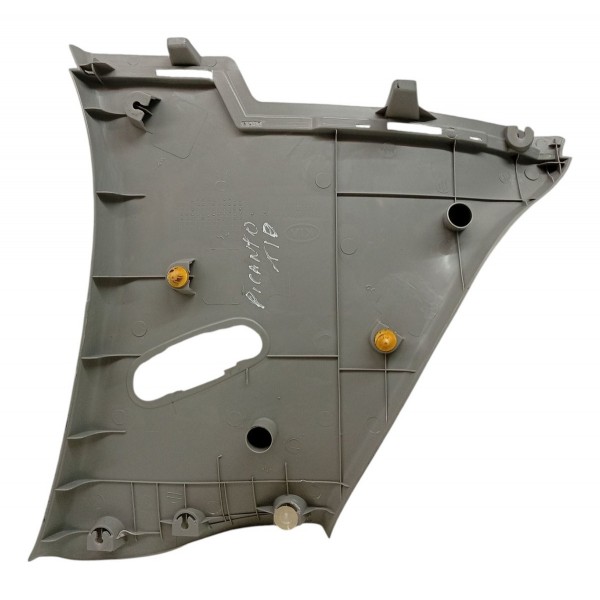 Moldura Coluna Traseira Direita Kia Picanto 2008 2009
