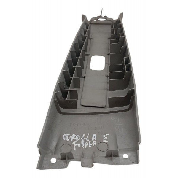 Moldura Superior Coluna Esquerda Toyota Fielder 1.8 2006 Moldura Superior Coluna Esquerda Toyota Fielder 1.8 2006