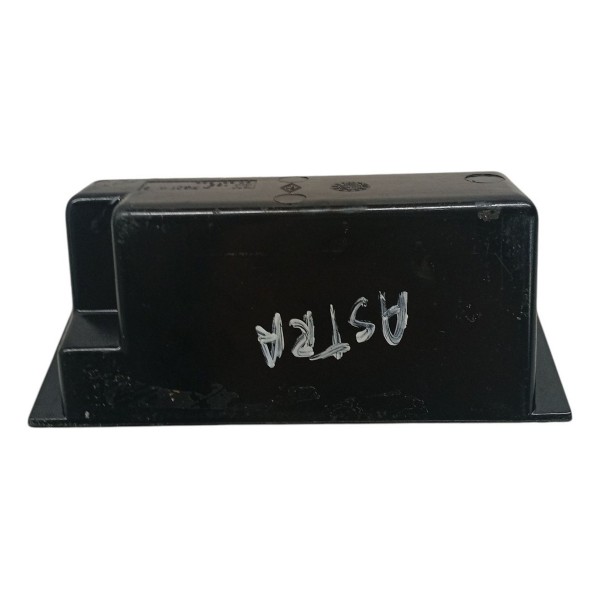 Moldura Cinzeiro Chevrolet Astra Sedan 2.0 2004 2005 2006 Moldura Cinzeiro Chevrolet Astra Sedan 2.0 2004 2005 2006