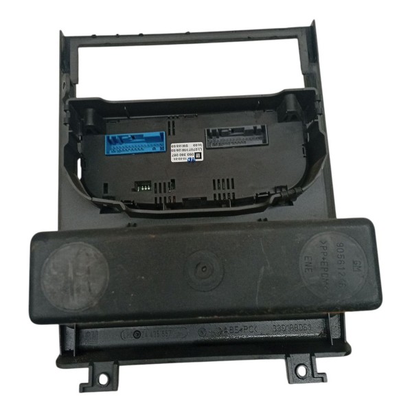 Moldura Painel Comando Ar Condicionado Gm Astra 2.0 2006 Moldura Painel Comando Ar Condicionado Gm Astra 2.0 2006