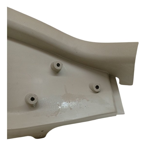 Acabamento Coluna Porta Traseira Direito Cielo 2012 Detalhe