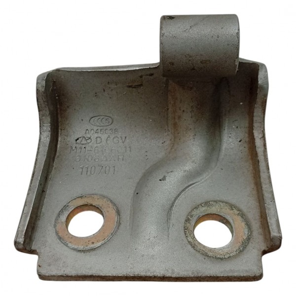 Dobradiça Porta Dianteira Esquerda Chery Cielo Sedan 2012 Dobradiça Porta Dianteira Esquerda Chery Cielo Sedan 2012