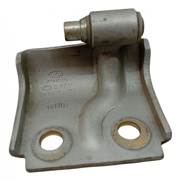 Dobradiça Porta Dianteira Esquerda Chery Cielo Sedan 2012 Dobradiça Porta Dianteira Esquerda Chery Cielo Sedan 2012