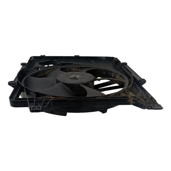 Ventoinha Eletroventilador Renault Clio 1.0 2008 Detalhe