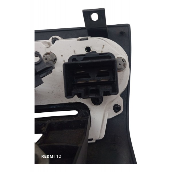 Moldura Comando Ar Painel Ford Fiesta 1.6 2007 Moldura Comando Ar Painel Ford Fiesta 1.6 2007