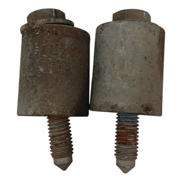 Parafuso Fixação Travessa Radiador Citroen C4 Lounge 2015 Parafuso Fixação Travessa Radiador Citroen C4 Lounge 2015