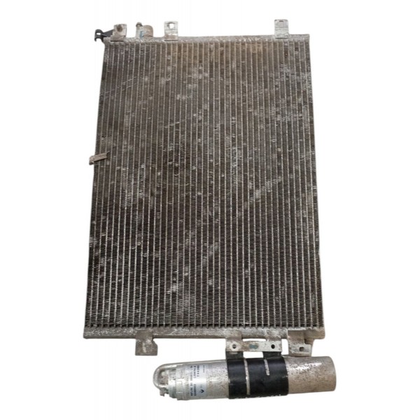 Condensador Ar Condicionado Renault Clio 1.0 2002 Condensador Ar Condicionado Renault Clio 1.0 2002