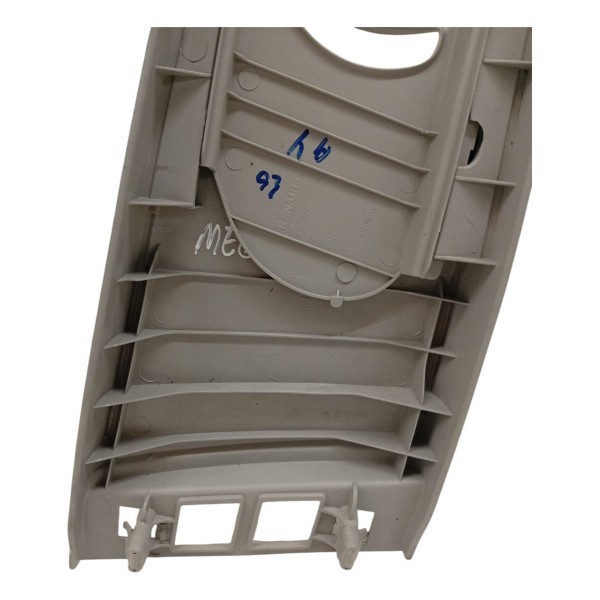 Moldura Coluna Esquerda Cinto Renault Megane 2010 Moldura Coluna Esquerda Cinto Renault Megane 2010