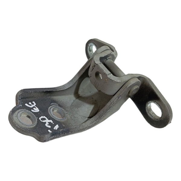 Dobradiça Porta Dianteira Esquerda Hyundai I30 2010 Dobradiça Porta Dianteira Esquerda Hyundai I30 2010