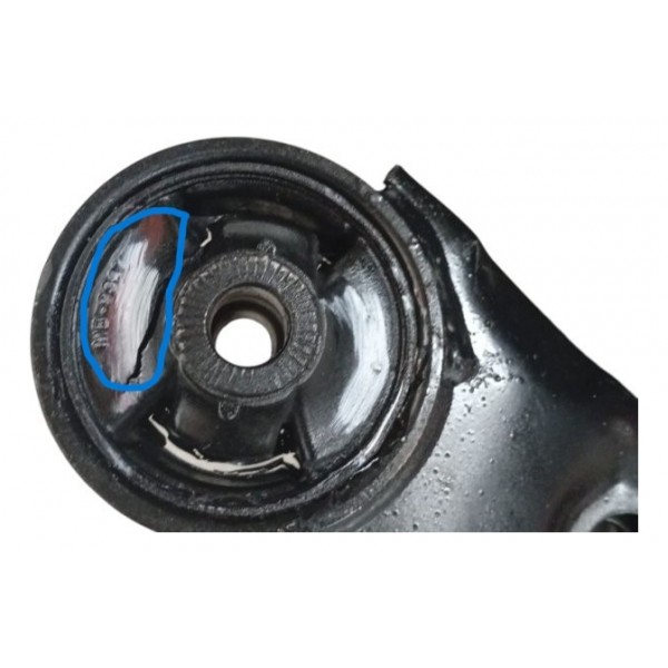 Bandeja Balança Direita Hyundai Azera 2012 2013 Detalhe Bandeja Balança Direita Hyundai Azera 2012 2013 Detalhe