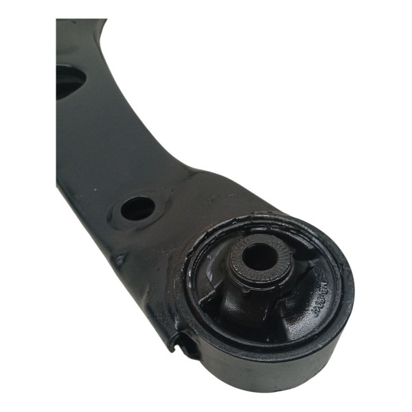 Bandeja Balança Direita Hyundai Azera 2012 2013 Detalhe Bandeja Balança Direita Hyundai Azera 2012 2013 Detalhe