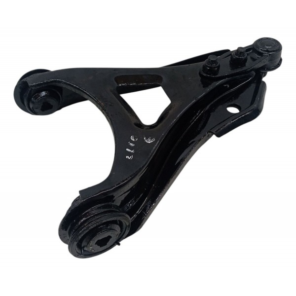 Balança Bandeja Suspensão Esquerda Renault Clio 2002 Detalhe Balança Bandeja Suspensão Esquerda Renault Clio 2002 Detalhe