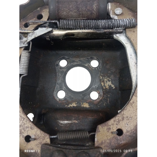 Espelho Freio Traseira Esquerda Renault Clio Sedan 1.0 2008 Espelho Freio Traseira Esquerda Renault Clio Sedan 1.0 2008