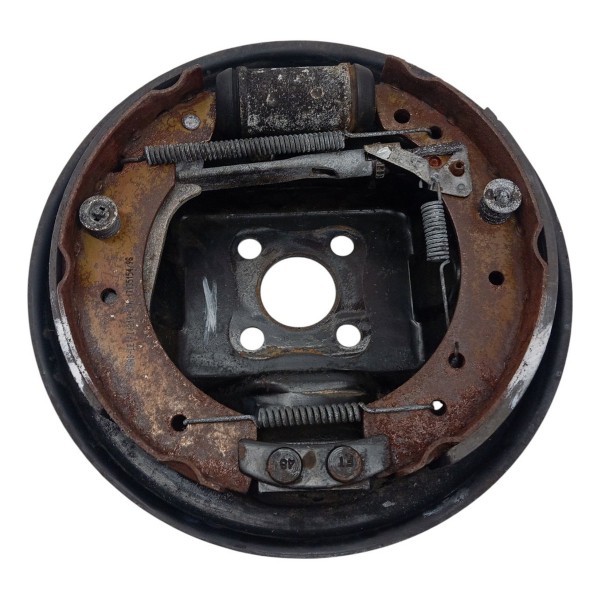 Espelho Freio Traseira Direito Renault Clio Sedan 1.0 2008 Espelho Freio Traseira Direito Renault Clio Sedan 1.0 2008