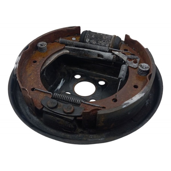 Espelho Freio Traseira Direito Renault Clio Sedan 1.0 2008 Espelho Freio Traseira Direito Renault Clio Sedan 1.0 2008