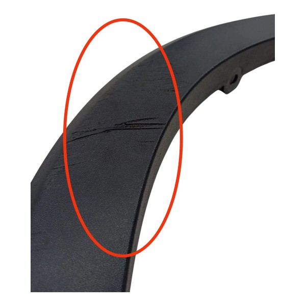 Aplique Paralama Traseiro Esquerdo Kia Sorento 2015 Detalhe