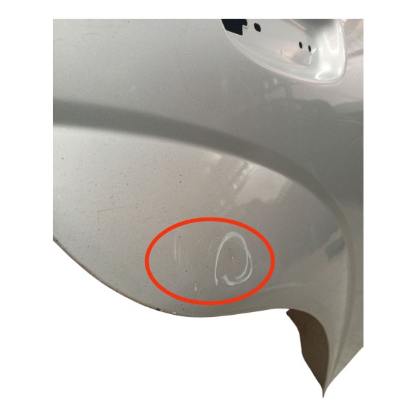 Porta Traseira Direita Fiat Uno Way 1.0 4p 2011 2012 Detalhe Porta Traseira Direita Fiat Uno Way 1.0 4p 2011 2012 Detalhe