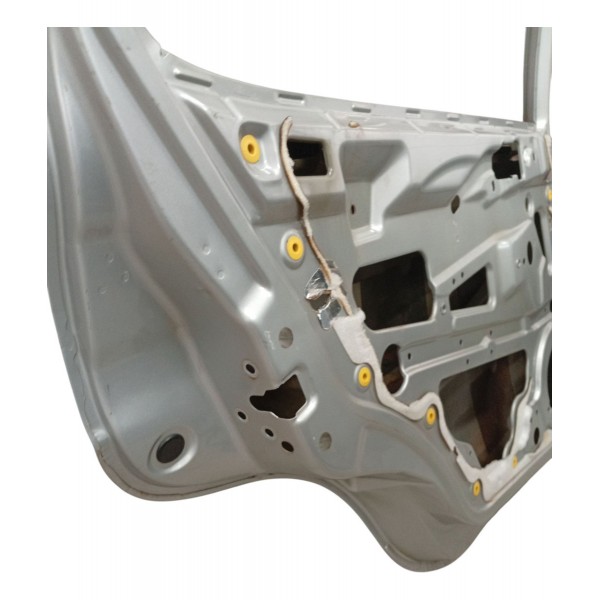 Porta Traseira Esquerda Fiat Uno Way 4p 2011 2012 Detalhe Porta Traseira Esquerda Fiat Uno Way 4p 2011 2012 Detalhe