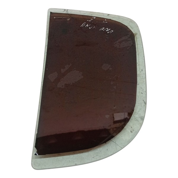 Vidro Fixo Traseiro Esquerdo Fiat Uno Way 1.0 2011 2012 2013 Vidro Fixo Traseiro Esquerdo Fiat Uno Way 1.0 2011 2012 2013