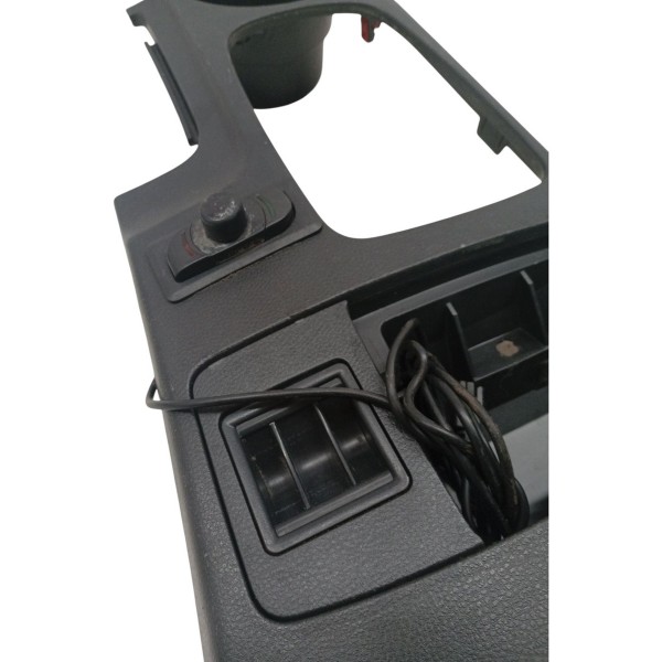 Moldura Console Central Mitsubishi Airtrek 2007 Moldura Console Central Mitsubishi Airtrek 2007